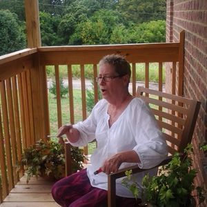 Meet your Posher, Sharon